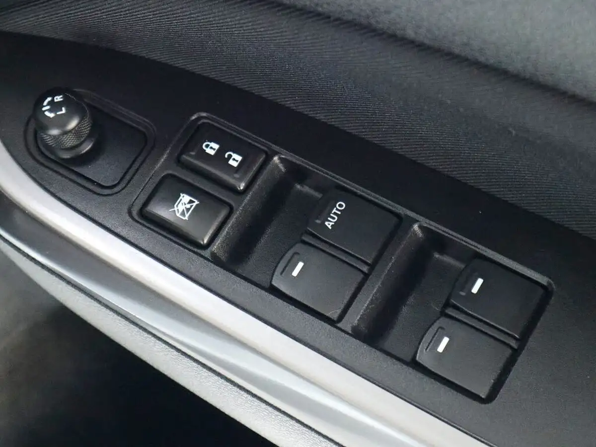 2022-suzuki-vitara-14-boosterjet-sz-t-big-24