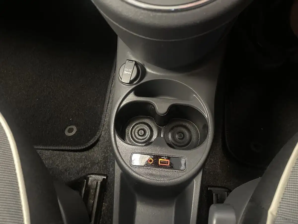2015-fiat-500-12-lounge-ss-dualogic-big-20