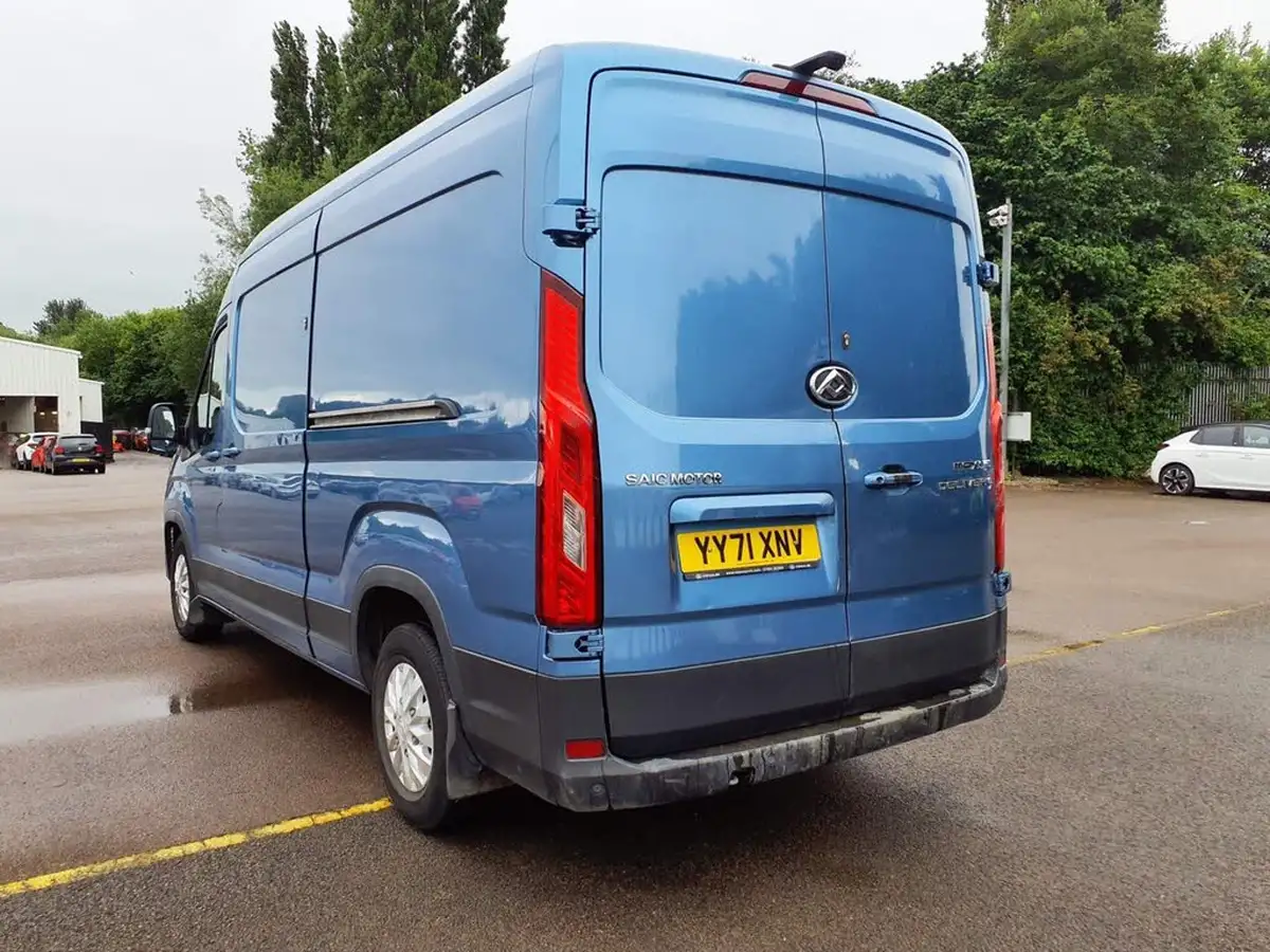 2022-maxus-deliver-9-20tdi-l3h2-lux-big-10