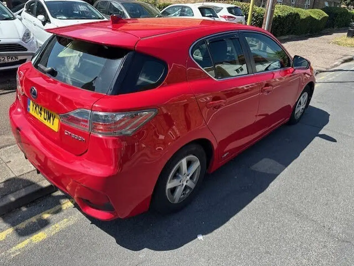 2014-lexus-ct-200h-18-s-big-6