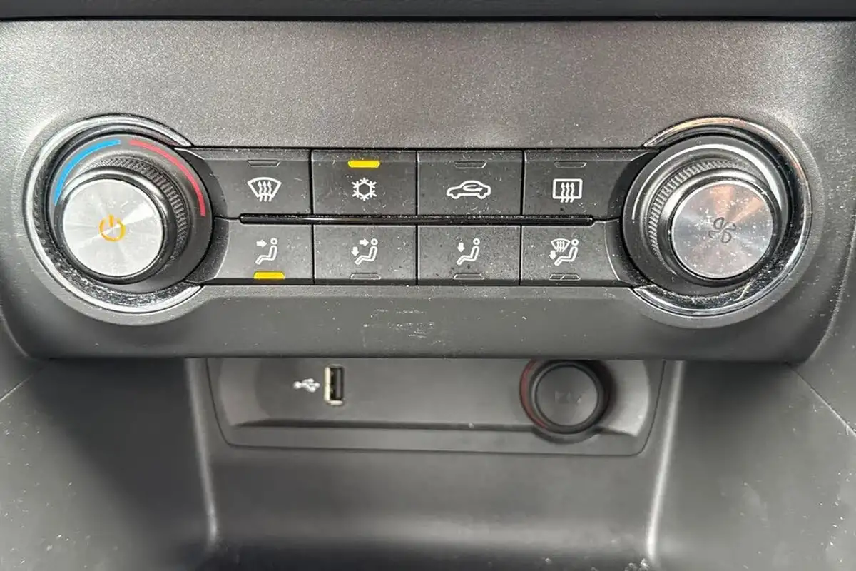2019-mg-zs-suv-15-vti-tech-excite-105bhp-big-17