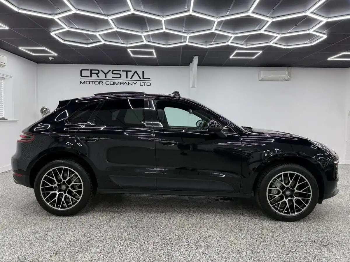 2017-porsche-macan-30td-s-ss-big-1