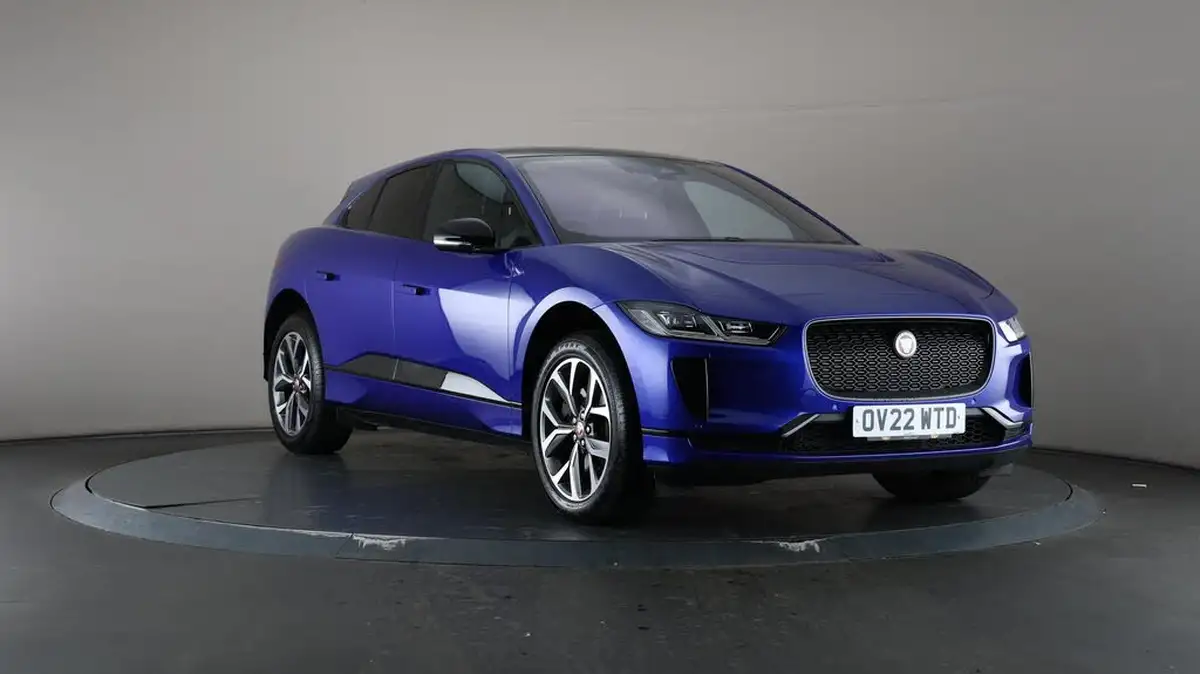 2022-jaguar-i-pace-ev400-hse-black-big-54