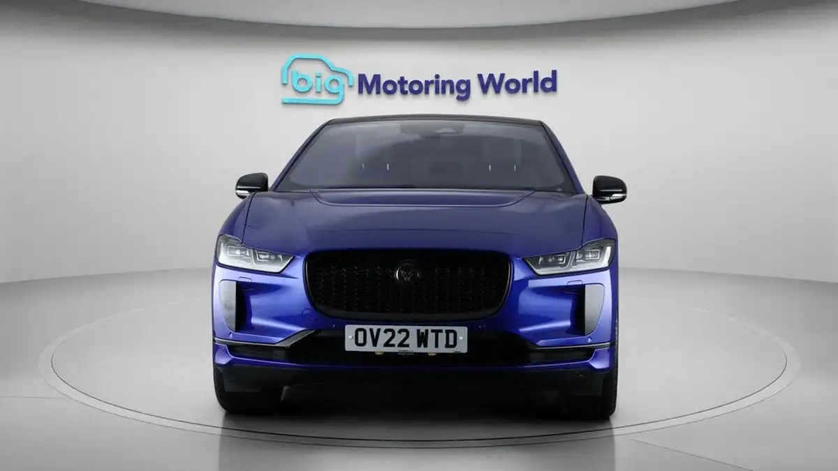 2022-jaguar-i-pace-ev400-hse-black-big-2