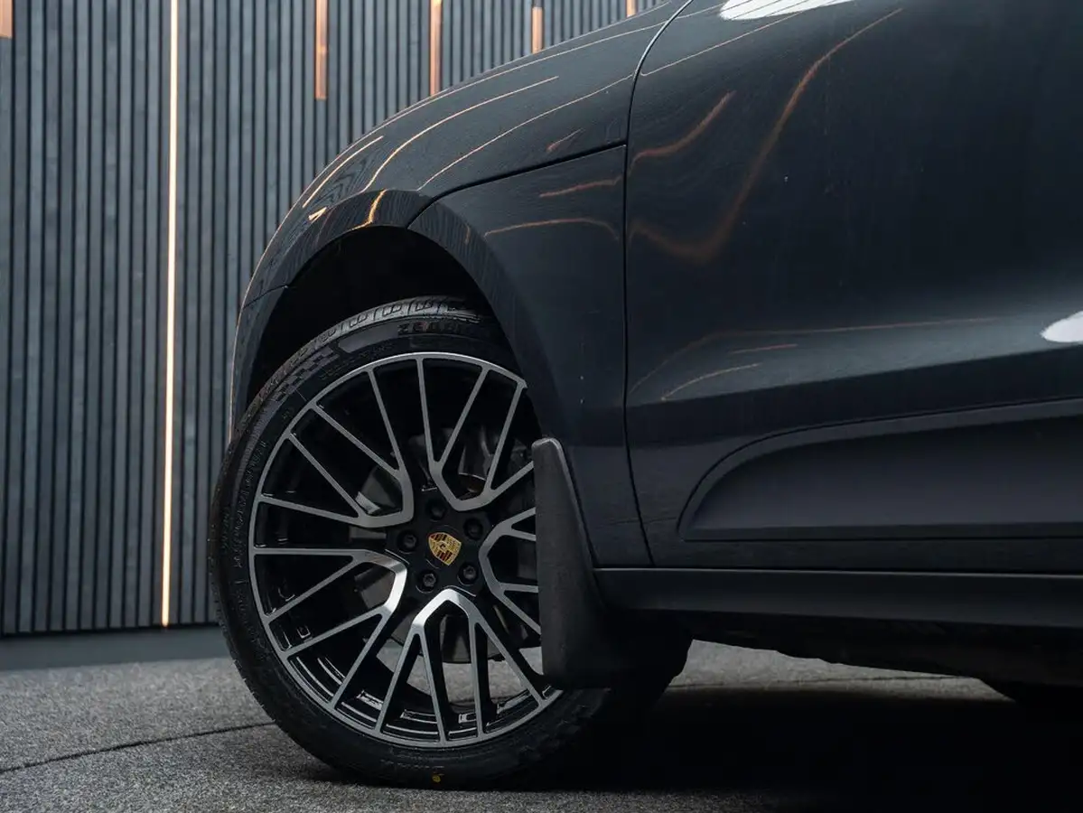 2020-porsche-macan-30-v6-s-big-12