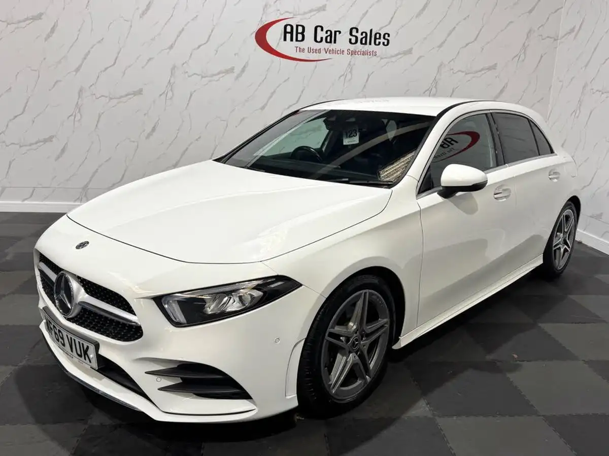 2019-mercedes-benz-a-class-20d-a200d-amg-line-premium-hatchback-5d-big-5