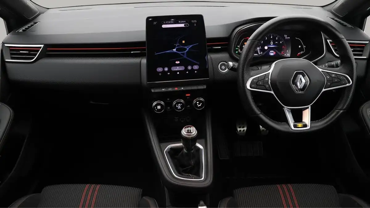 2021-renault-clio-10-tce-rs-line-100bhp-big-13