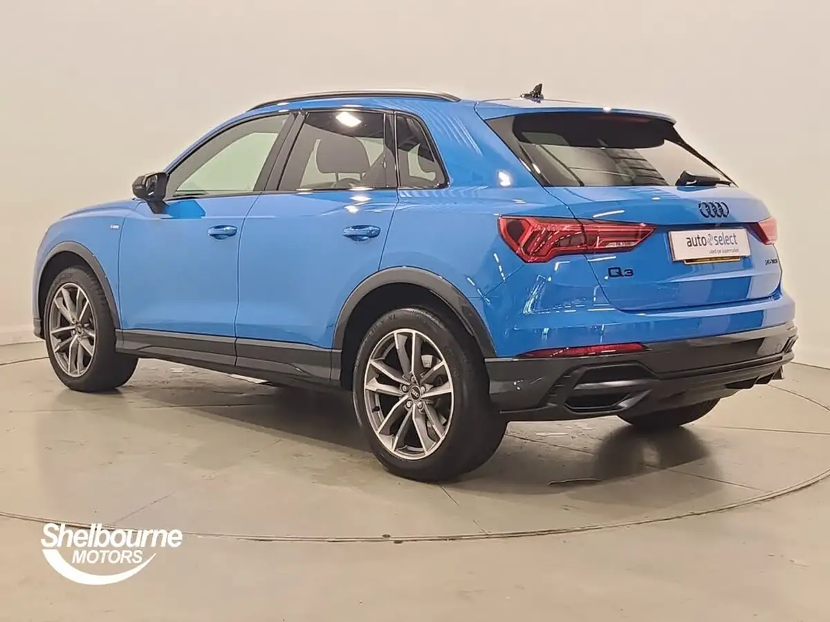 2022-audi-q3-15-35-tfsi-black-edition-codcomfort-sound-pack-station-wagon-big-1