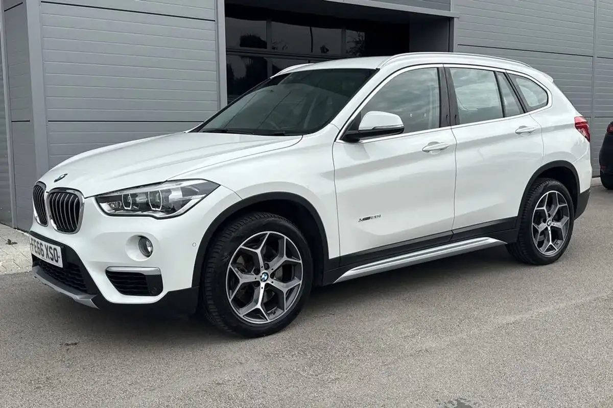 2017-bmw-x1-20-xdrive20i-xline-big-33