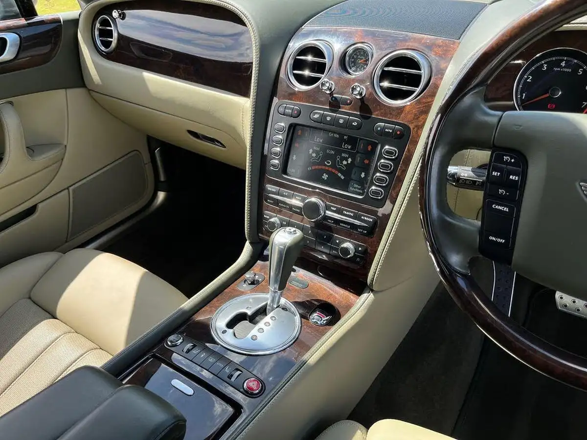 2005-bentley-continental-60-flying-spur-big-27