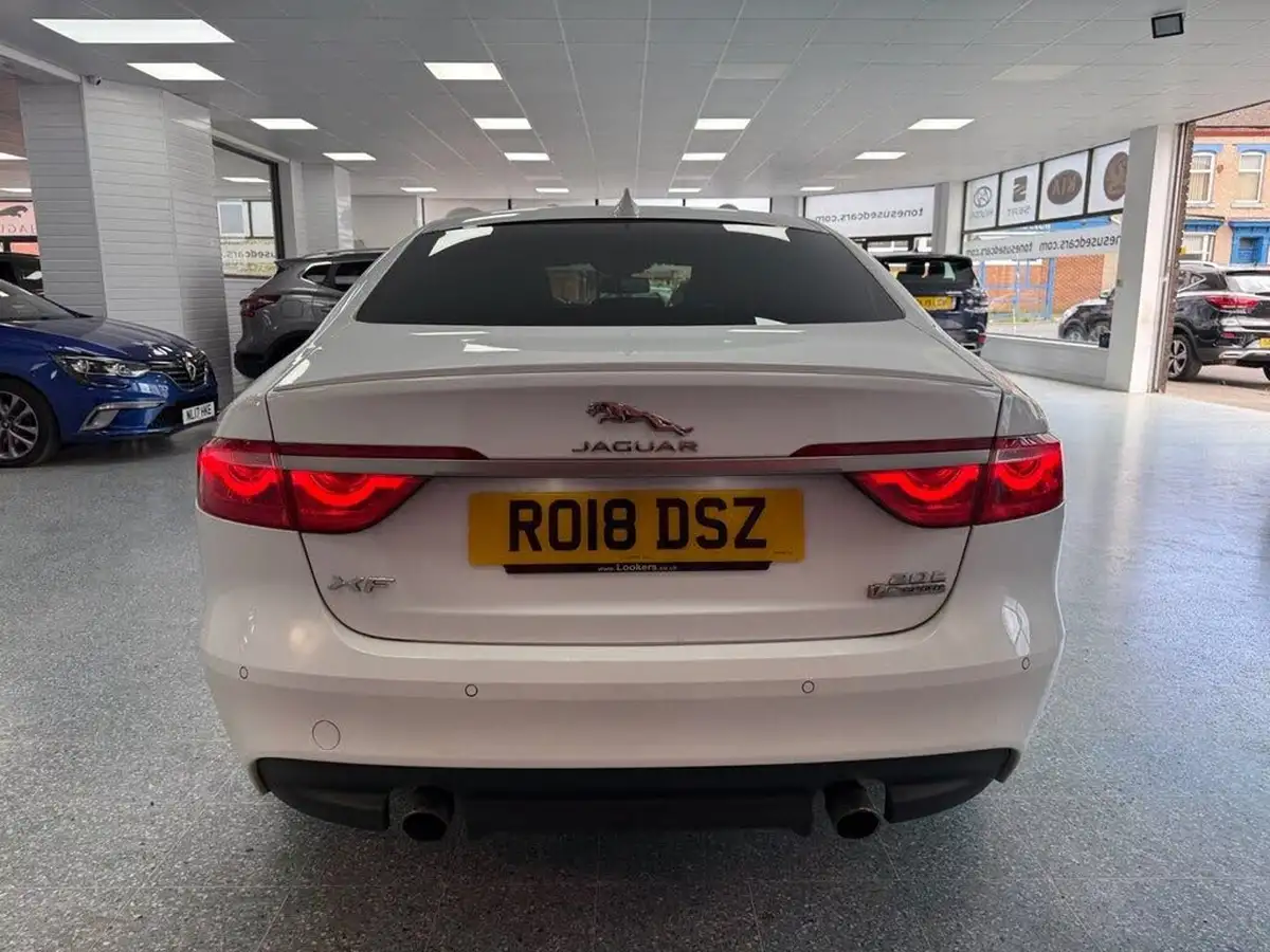 2018-jaguar-xf-20i-r-sport-200ps-saloon-4d-1999cc-big-11