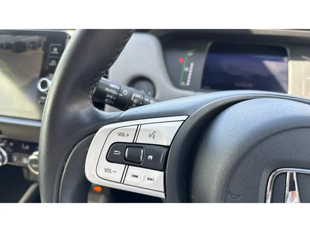 2021-honda-jazz-15-i-mmd-ex-109ps-big-29