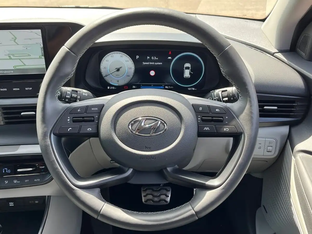 2023-hyundai-bayon-10-t-gdi-ultimate-100ps-dct-big-19