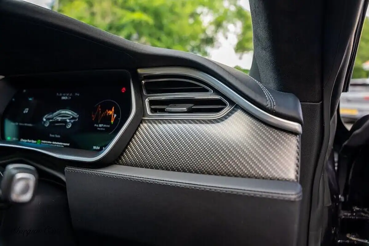 2017-tesla-model-s-e-90d-311kw-big-35
