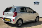 2019-kia-picanto-10-2-small-6