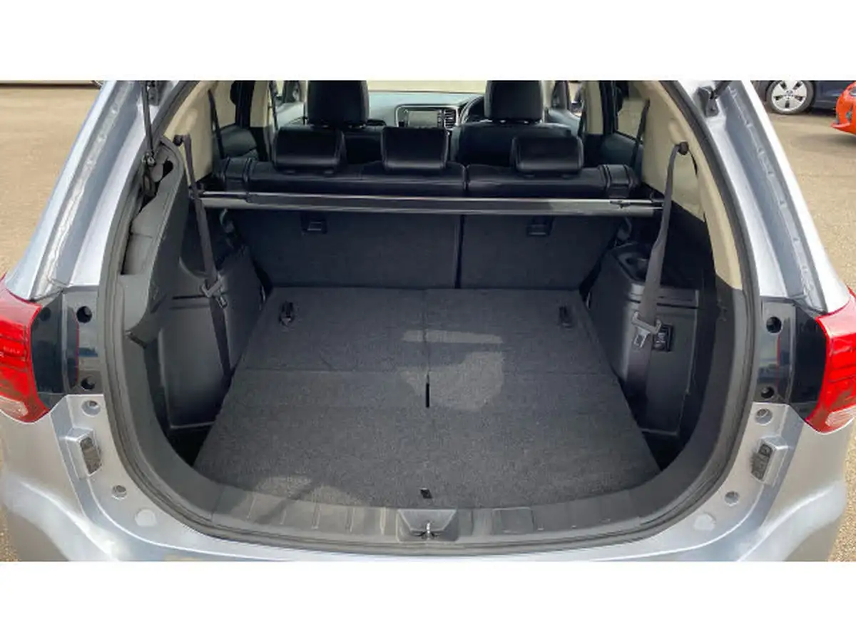2018-mitsubishi-outlander-22di-d-4-leather-big-3