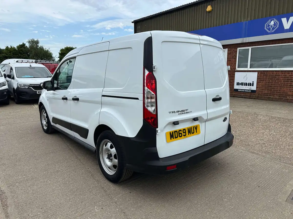 2019-ford-transit-connect-15-ecoblue-l1-200-base-100pseu6dt-panel-big-7