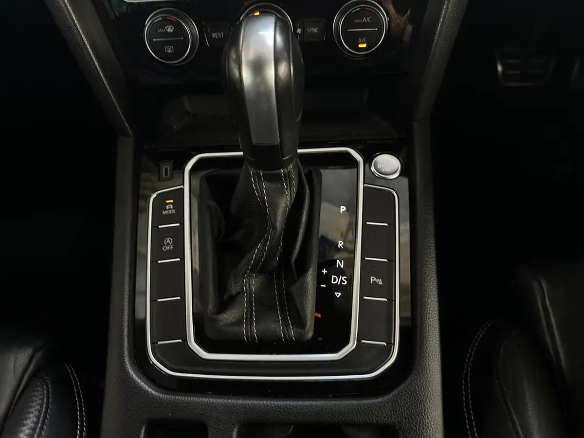 2019-volkswagen-passat-20tdi-r-line-190ps-scr-estate-5d-dsg-big-14