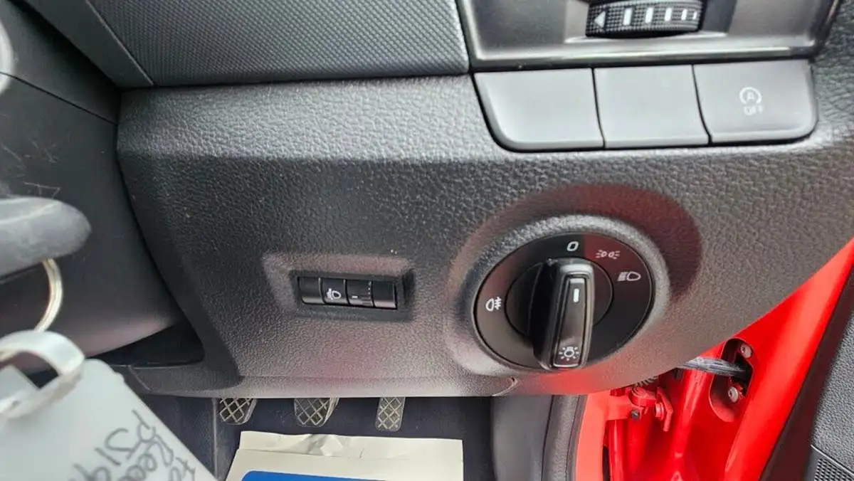 2019-skoda-fabia-10-mpi-s-hatchback-big-26