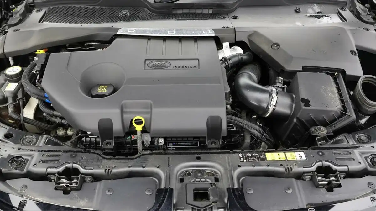 2021-land-rover-range-rover-evoque-20-d165-r-dynamic-se-big-19