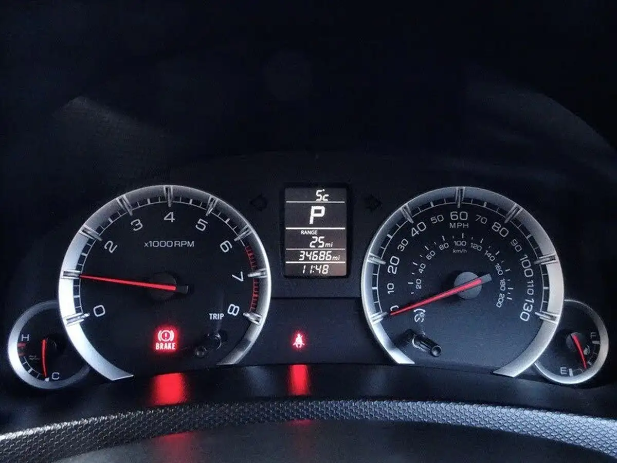 2015-suzuki-swift-12-sz4-94ps-nav-5d-at-big-26