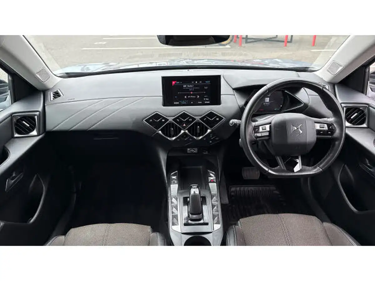 2022-ds-ds-3-crossback-e-tense-bastille-big-9