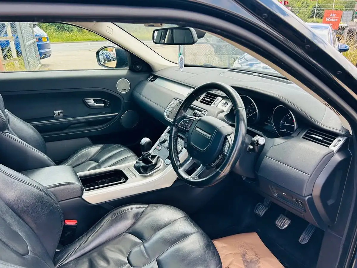 2014-land-rover-range-rover-evoque-22td-pure-tech-190bhp-4x4-coupe-3d-big-2