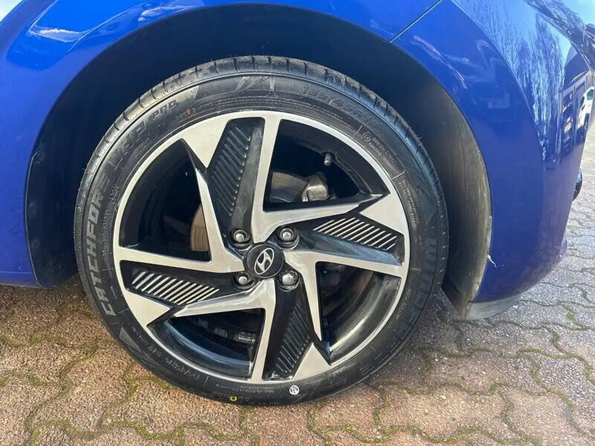 2021-hyundai-i10-10-premium-big-4