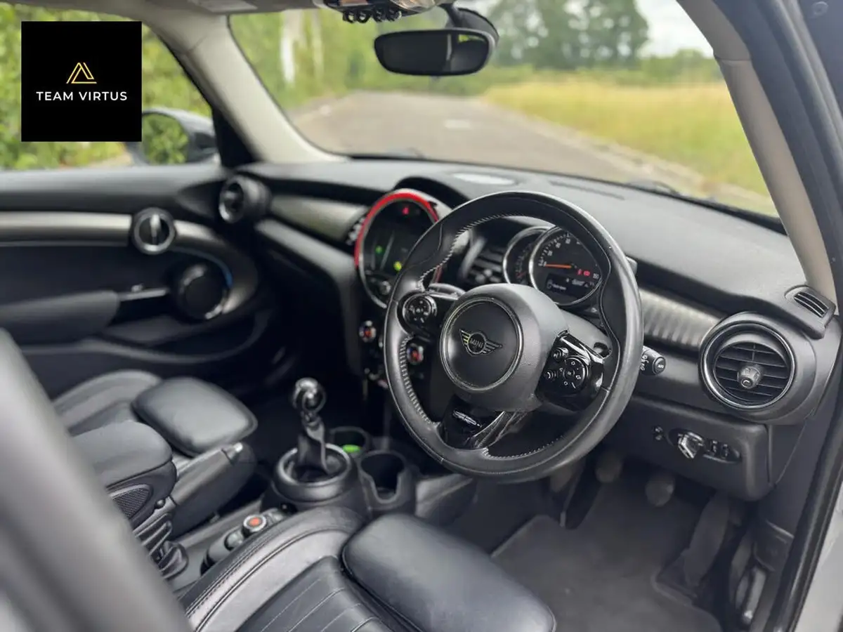 2021-mini-cooper-15-cooper-exclusive-series-ii-hatchback-5d-big-17