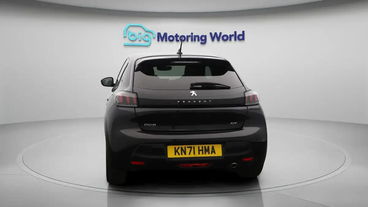 2021-peugeot-208-12-puretech-gt-100bhp-big-6