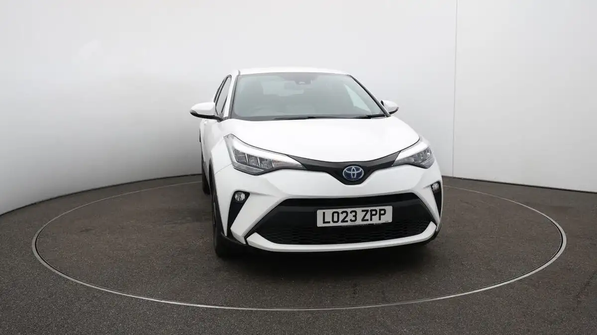 2023-toyota-c-hr-18-vvt-i-design-120bhp-big-40