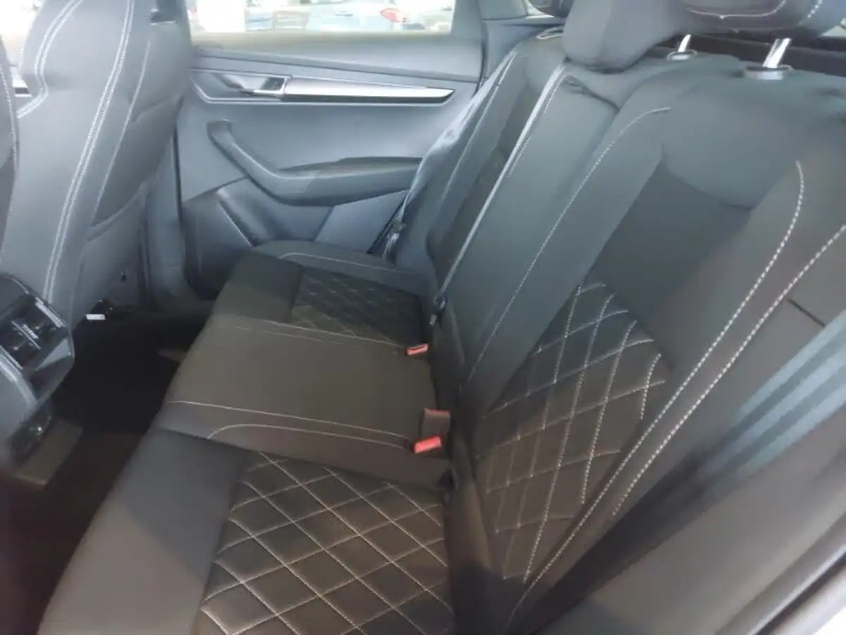 2023-skoda-karoq-15-tsi-sportline-dsg-big-5