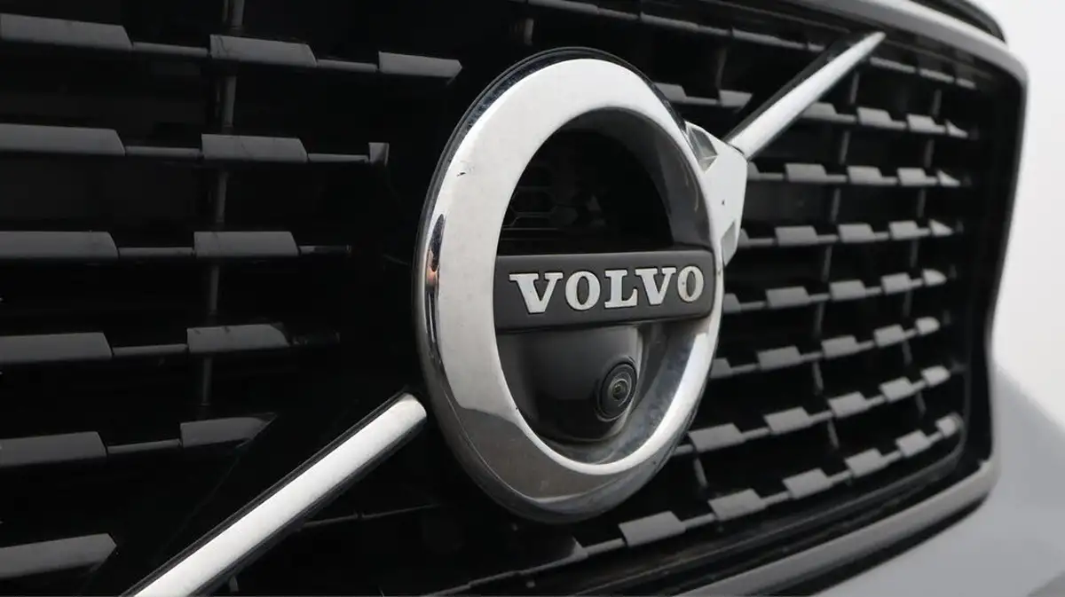 2019-volvo-xc40-20td-d3-r-design-pro-awd-geartronic-big-21