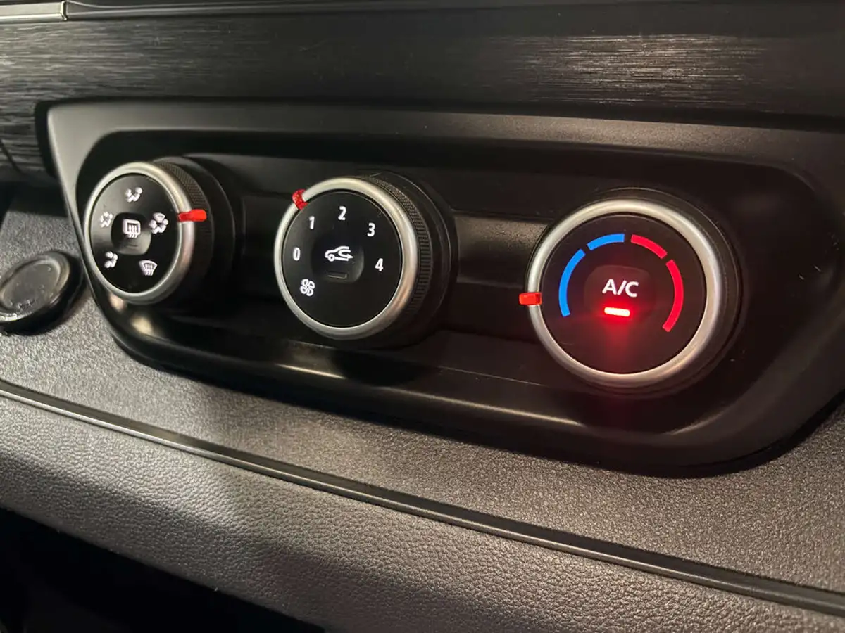 2023-renault-trafic-20dci-ll30-130-sport-big-29