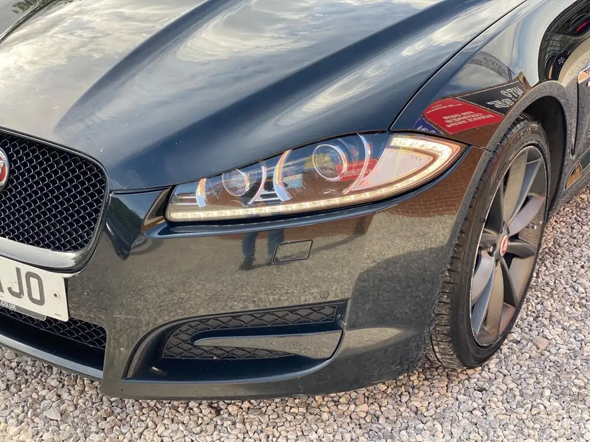 2014-jaguar-xf-22td-r-sport-200ps-saloon-4d-big-31