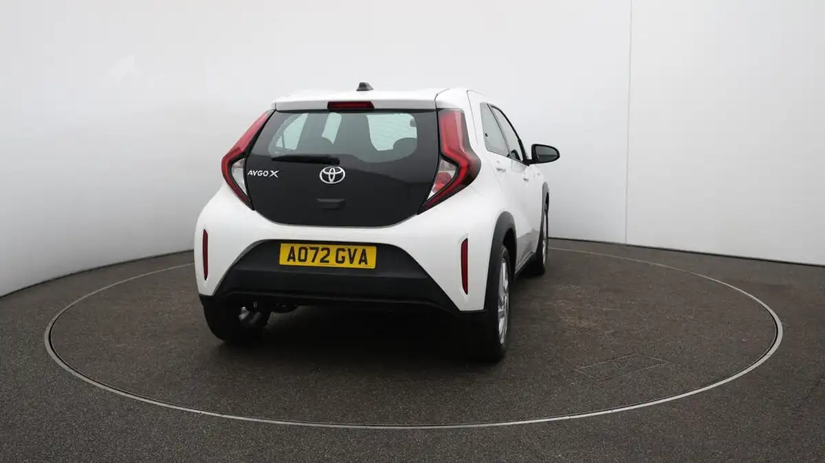 2022-toyota-aygo-x-10-vvt-i-pure-big-53