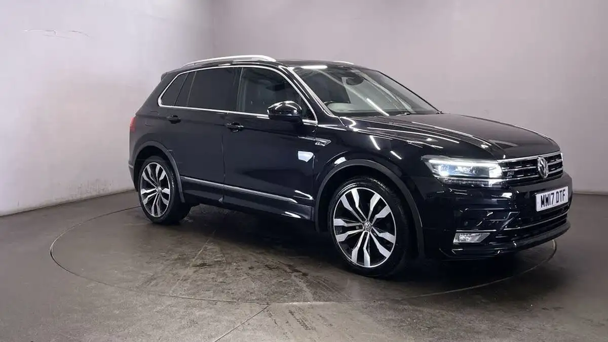 2017-volkswagen-tiguan-20tdi-r-line-4motion-ss-dsg-big-1