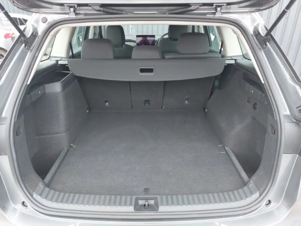 2024-skoda-kodiaq-15-tsi-se-204ps-iv-5-dsg-big-7