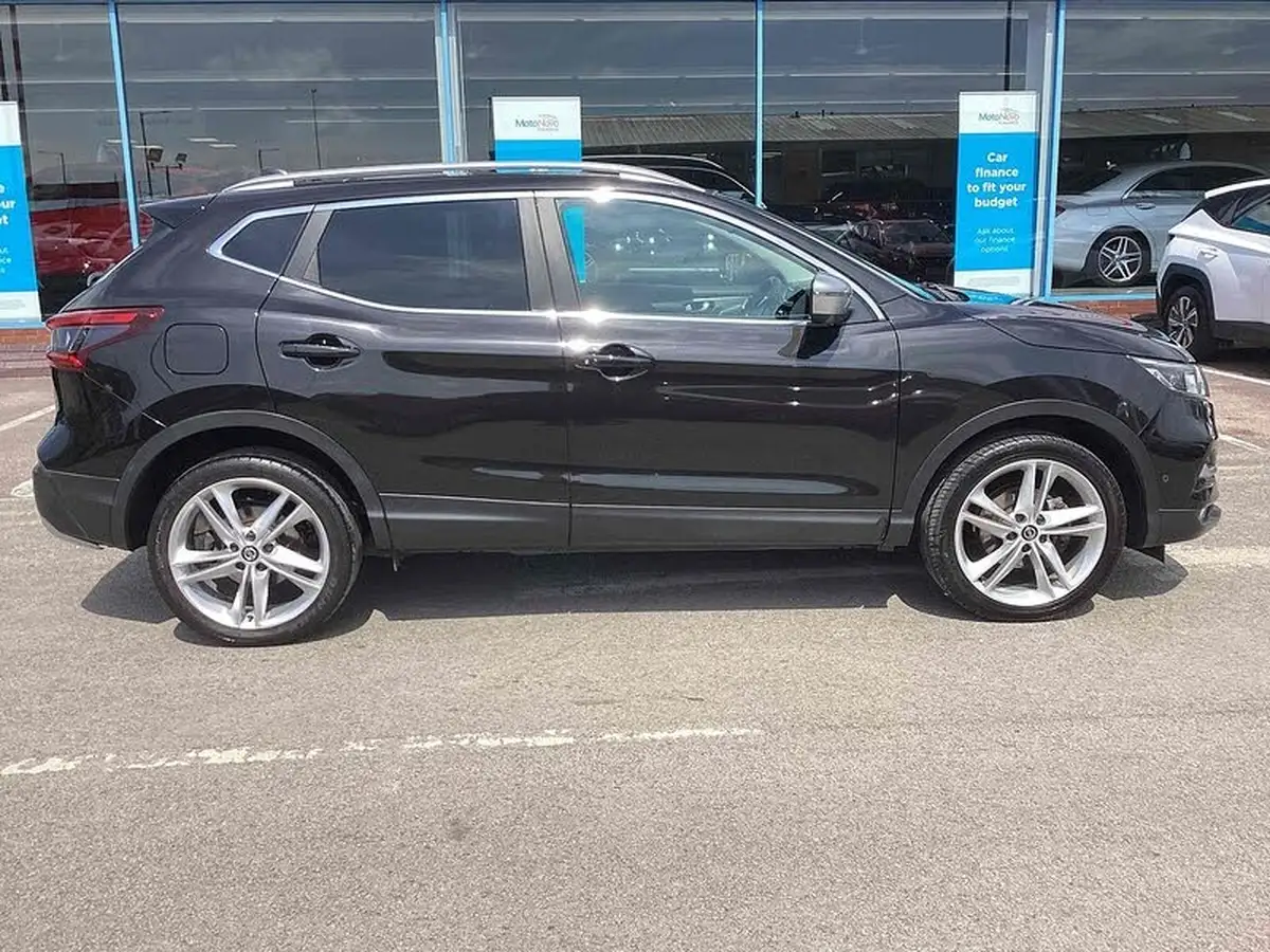 2019-nissan-qashqai-13-dig-t-n-motion-140ps-big-21