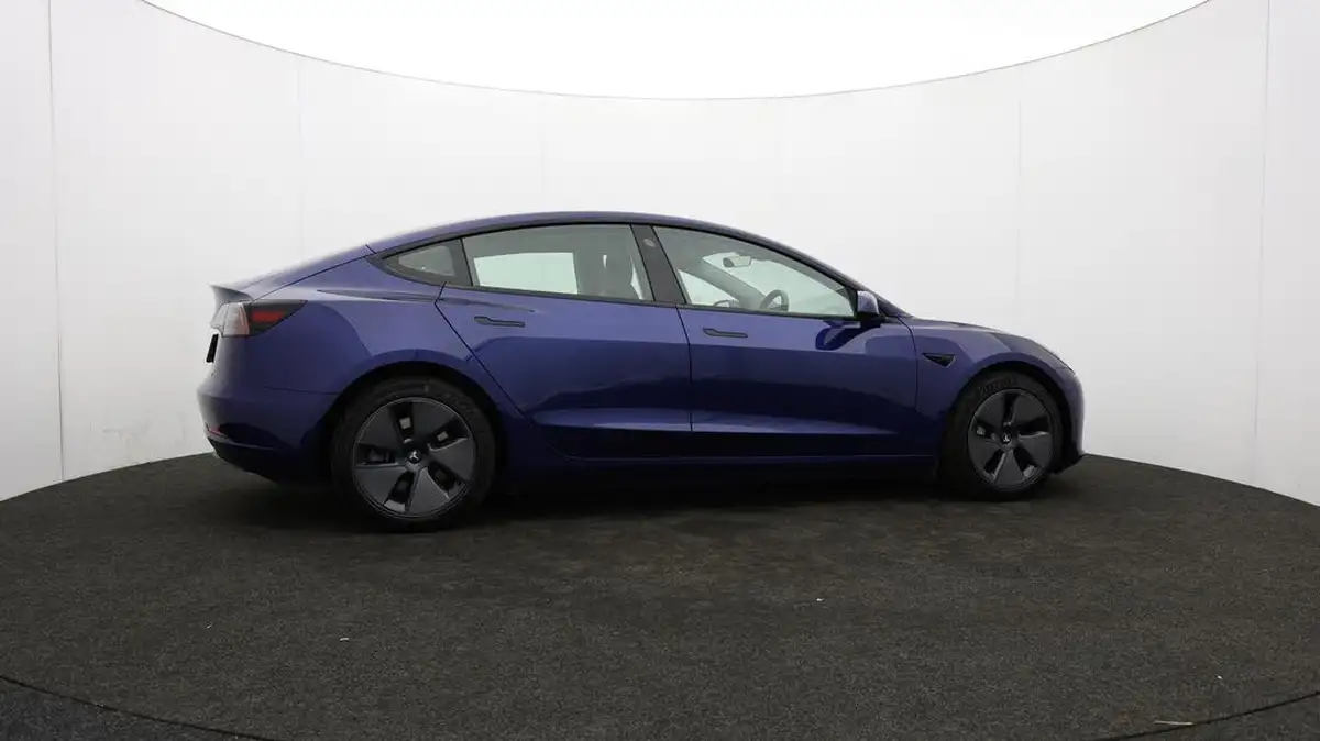 2021-tesla-model-3-e-standard-plus-big-21