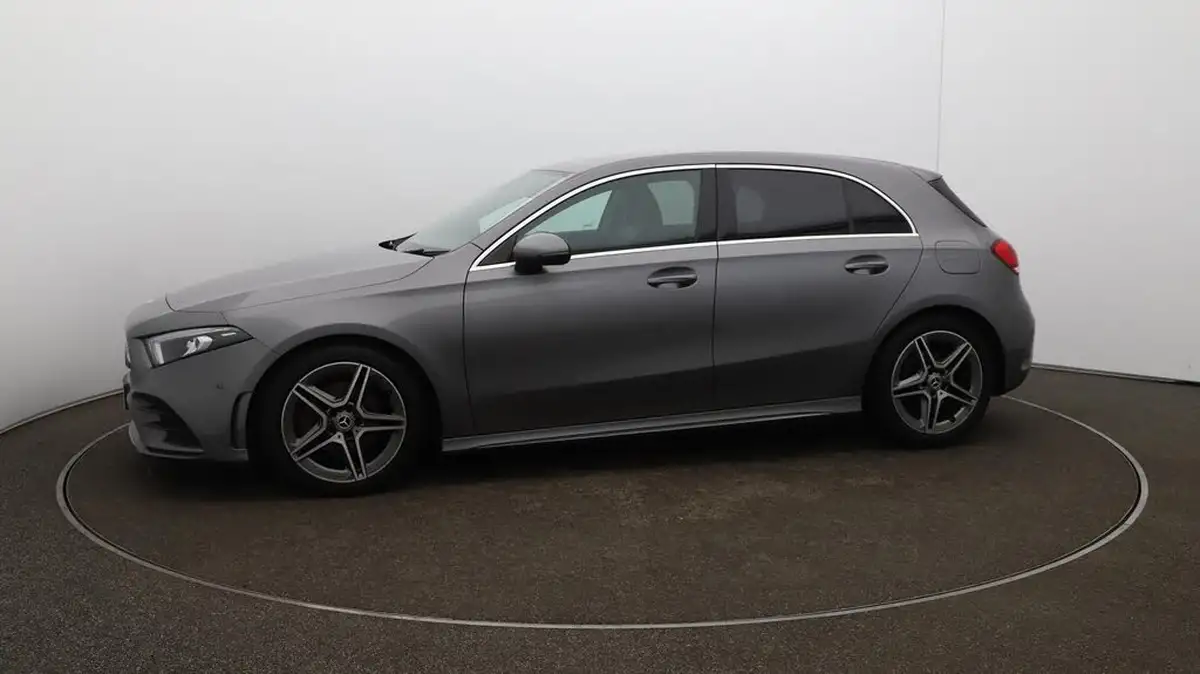 2020-mercedes-benz-a-class-13-a180-amg-line-executive-hatchback-5d-7g-dct-big-65