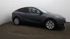 2022-tesla-model-y-e-long-range-small-33