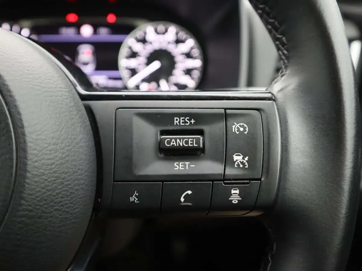 2022-nissan-qashqai-15-acenta-premium-big-34