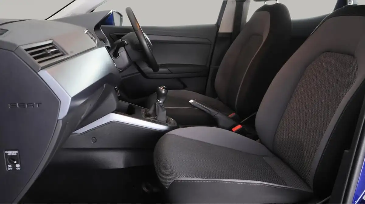2019-seat-arona-10-tsi-se-95ps-big-17