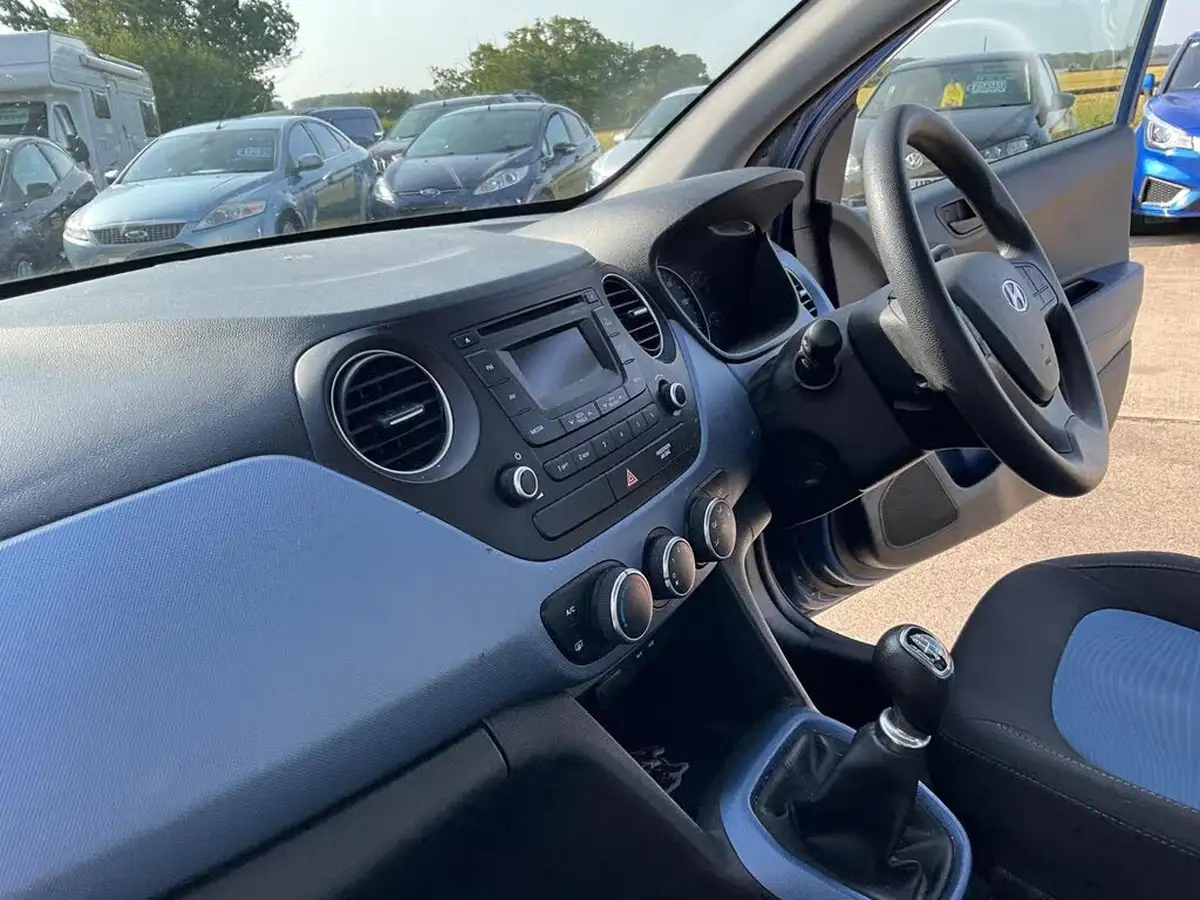 2017-hyundai-i10-10-se-big-37