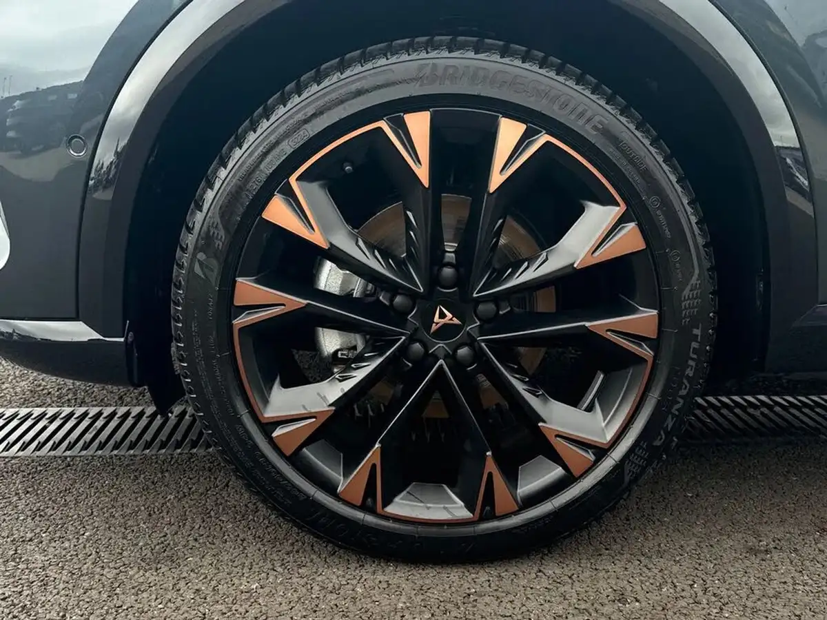 2024-cupra-formentor-15-e-hybrid-v3-big-23