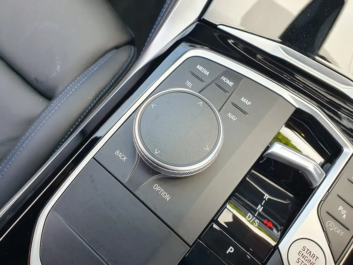 2023-bmw-2-series-30-m240i-big-34
