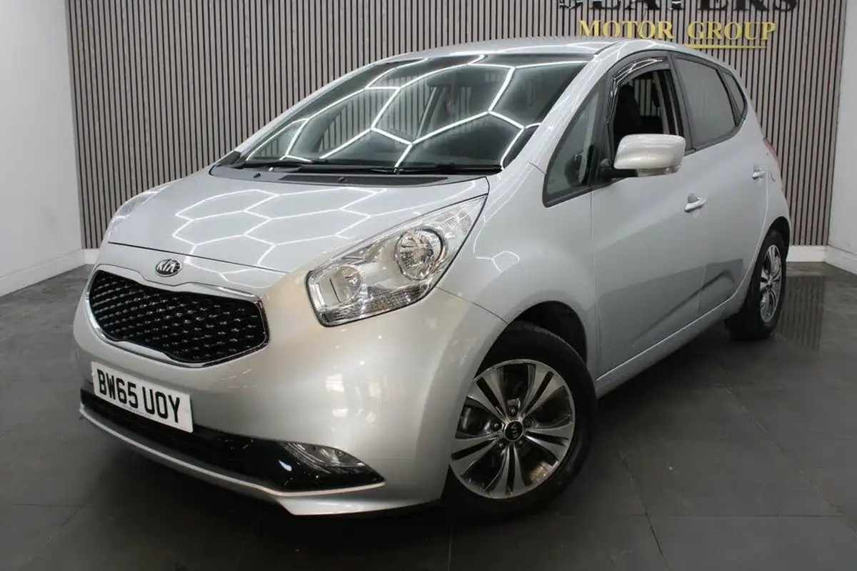 2016-kia-venga-16-3-isg-big-2