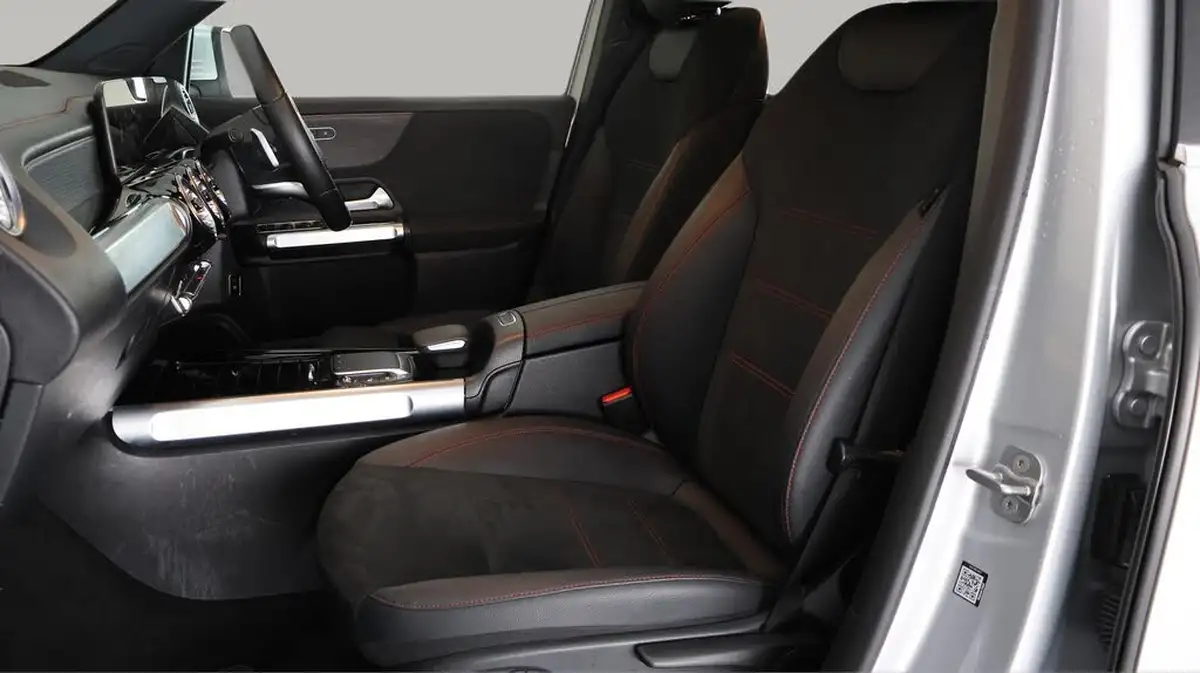 2022-mercedes-benz-eqb-e-eqb-350-amg-line-big-14