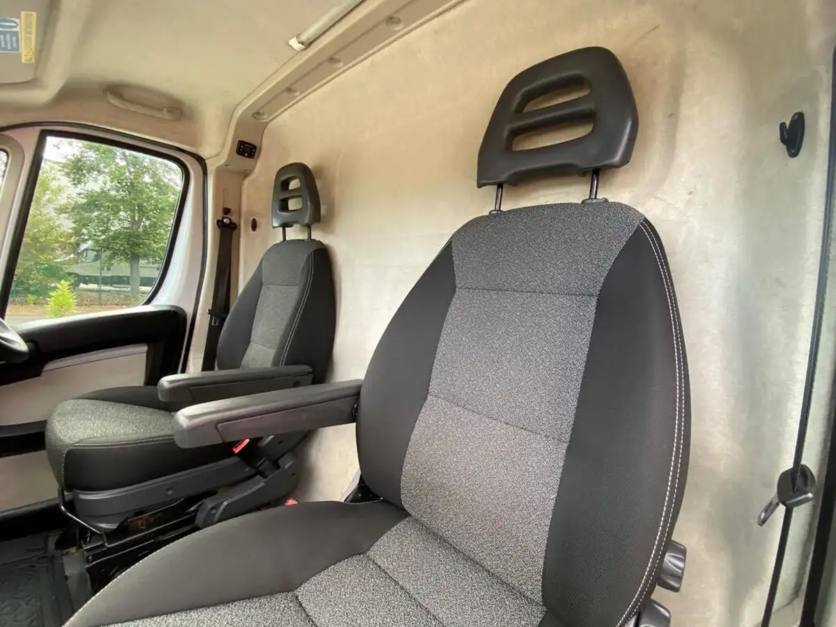 2017-fiat-ducato-20td-35-lh2-panel-big-11